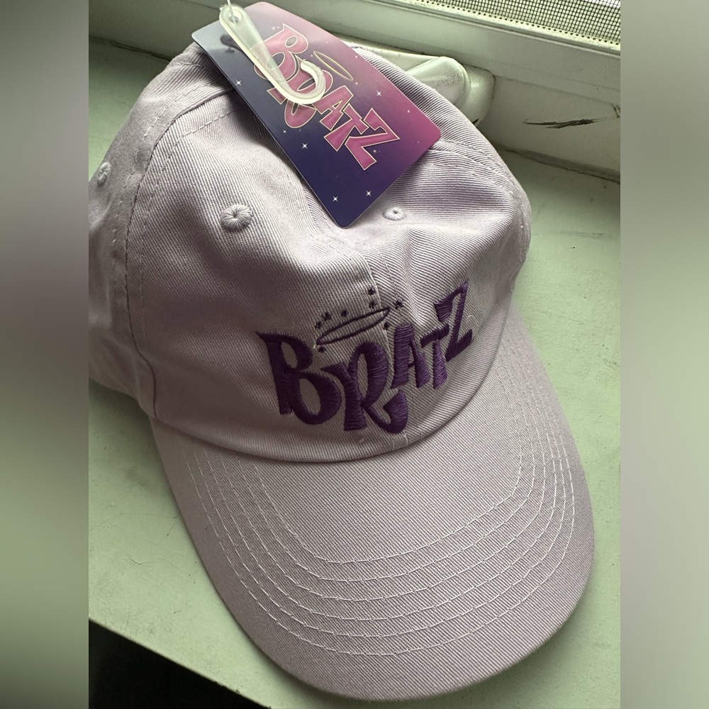 BRATZ HAT - Picture 2 of 2